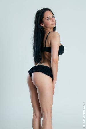 Original 854 px/ 1280 px