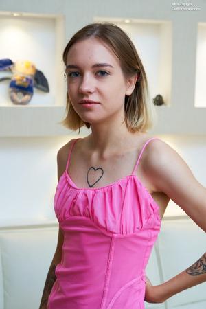 Original 2001 px/ 3000 px