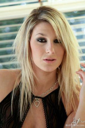 Original 854 px/ 1280 px