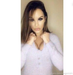 Original 1078 px/ 1122 px