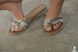 Original 1600 px/ 1064 px