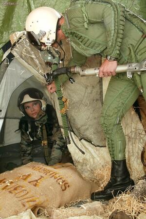 Original 852 px/ 1280 px