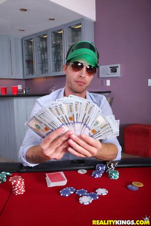 Original 2560 px/ 3840 px