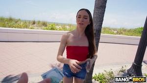 Original 1278 px/ 719 px