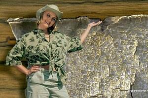 Original 3200 px/ 2123 px