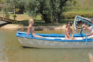 Original 2400 px/ 1600 px