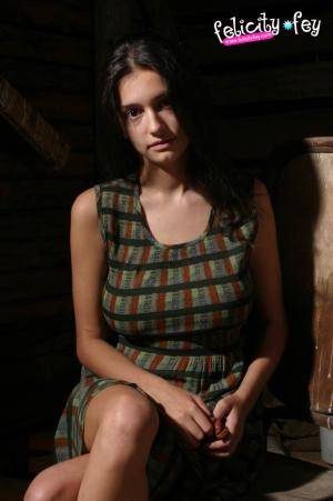 Original 680 px/ 1024 px