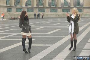 Original 1280 px/ 853 px