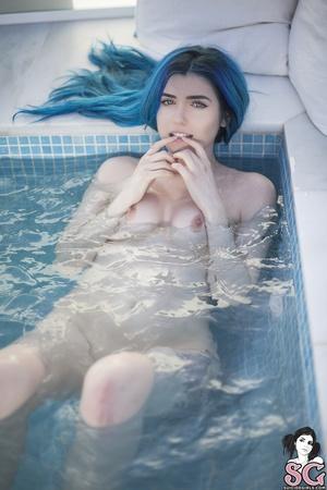 Original 2432 px/ 3648 px