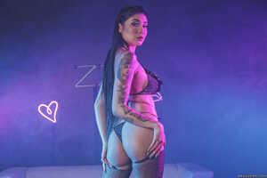 Original 2495 px/ 1663 px