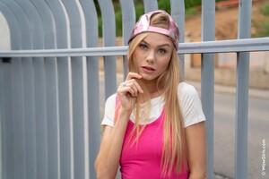 Original 4000 px/ 2668 px