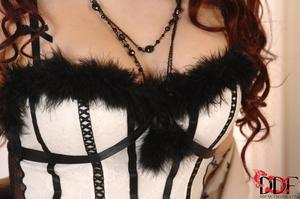 Original 2000 px/ 1328 px