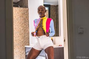 Original 5616 px/ 3746 px