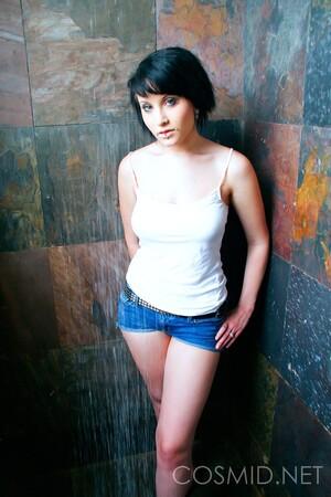 Original 1067 px/ 1600 px