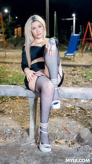 Original 911 px/ 1620 px