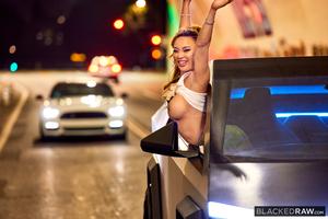 Original 2999 px/ 2000 px