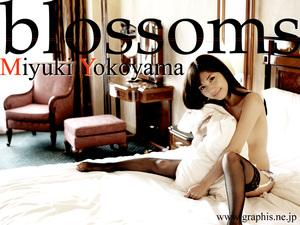 Original 1600 px/ 1200 px