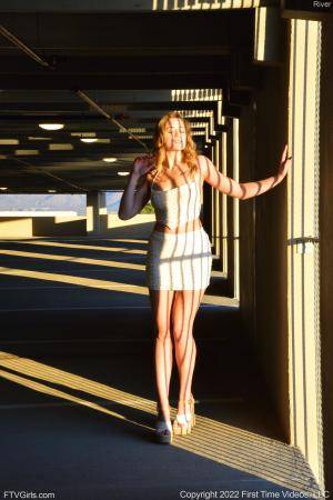 Original 3280 px/ 4928 px