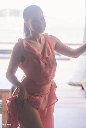 Original 854 px/ 1280 px