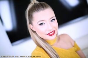 Original 3840 px/ 2560 px