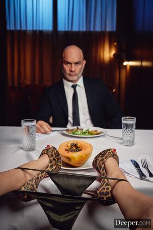 Original 2000 px/ 2998 px