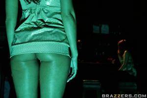 Original 900 px/ 599 px