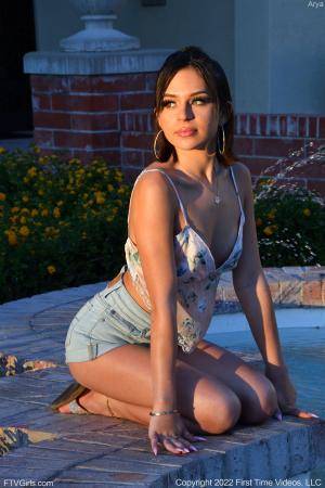 Original 3280 px/ 4928 px