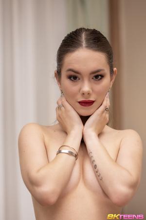 Original 2000 px/ 3000 px