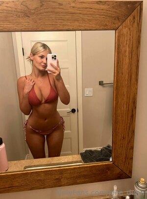 Original 878 px/ 1188 px