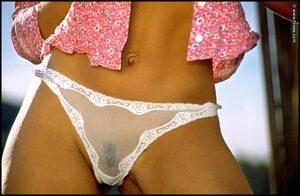 Original 742 px/ 485 px