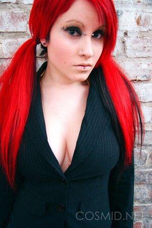 Original 1067 px/ 1600 px