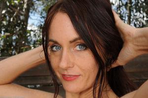 Original 2400 px/ 1594 px