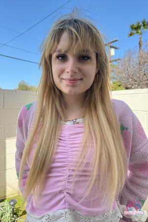 Original 2000 px/ 3000 px