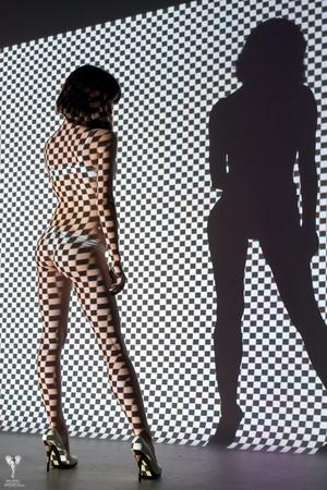 Original 2000 px/ 3000 px