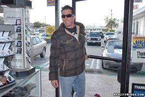 Original 900 px/ 602 px