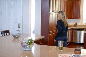 Original 2500 px/ 1668 px