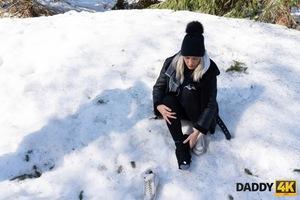 Original 3000 px/ 2001 px