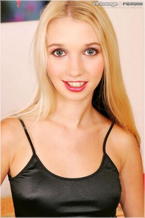 Original 900 px/ 1350 px