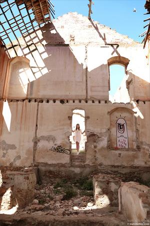 Original 2001 px/ 3000 px