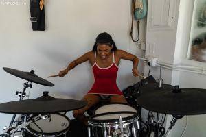 Original 2998 px/ 2000 px