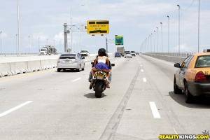 Original 3840 px/ 2560 px