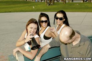 Original 800 px/ 532 px