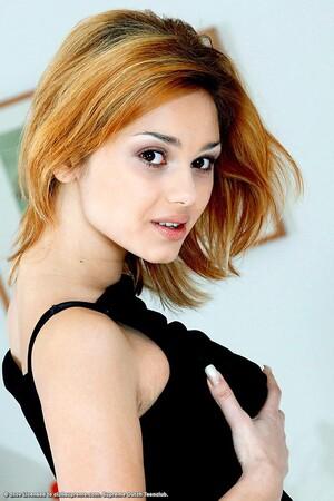 Original 682 px/ 1024 px