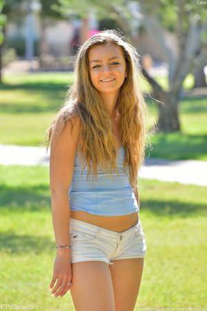 Original 852 px/ 1280 px