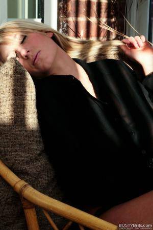 Original 854 px/ 1280 px