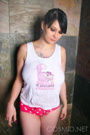 Original 1067 px/ 1600 px