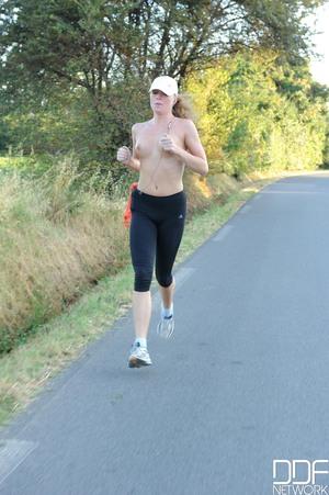 Original 1331 px/ 2000 px