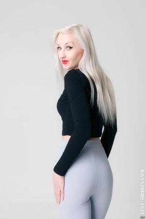 Original 854 px/ 1280 px