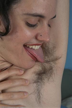 Original 682 px/ 1024 px