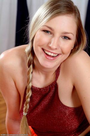 Original 682 px/ 1024 px